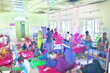 বরিশালে শয্যার দ্বিগুণ রোগী ডায়রিয়া ওয়ার্ডে